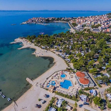 Apartment Gamma With Hydromassage Mini Pool Near Split Žrnovnica Exterior foto