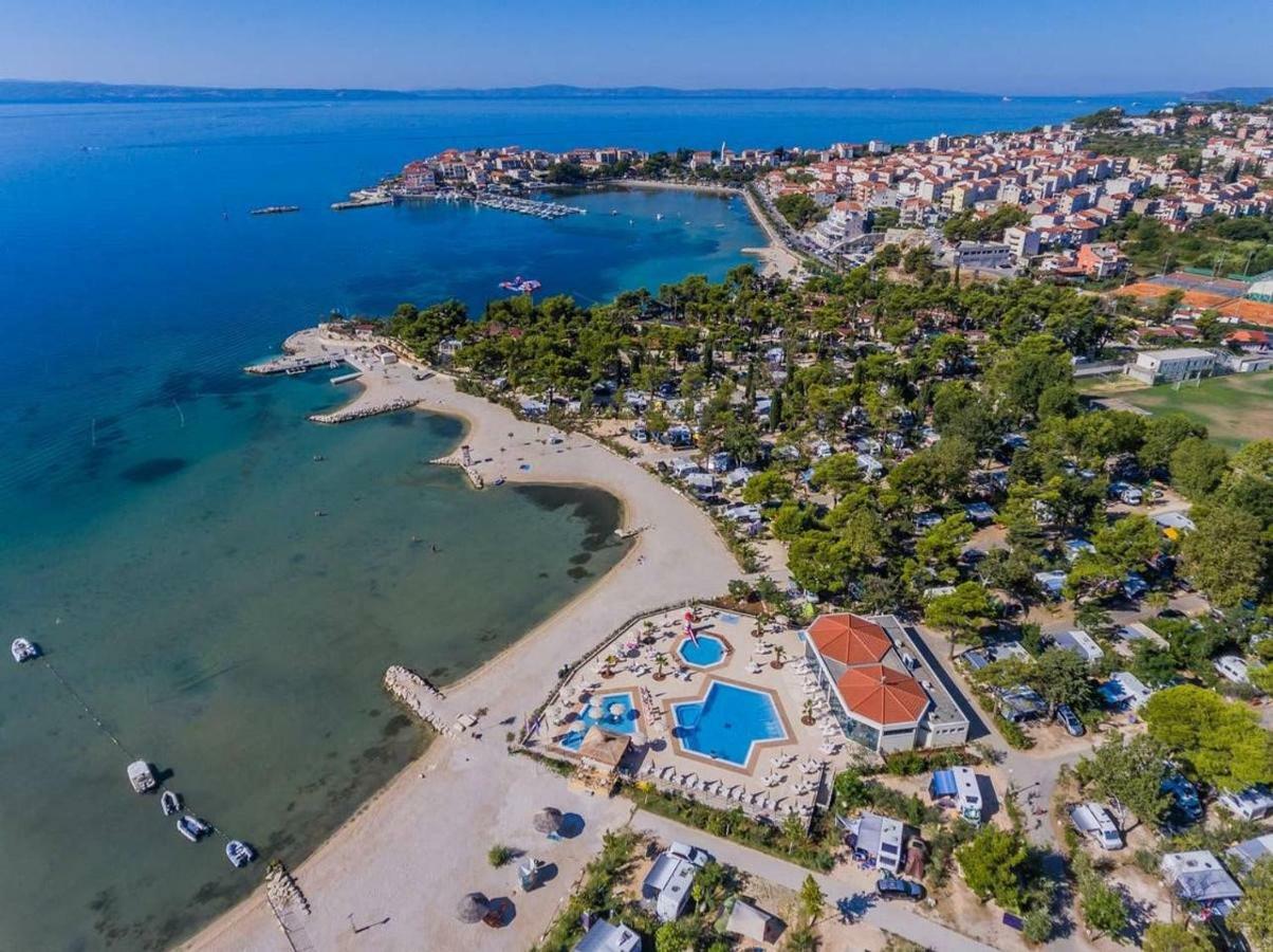 Apartment Gamma With Hydromassage Mini Pool Near Split Žrnovnica Exterior foto